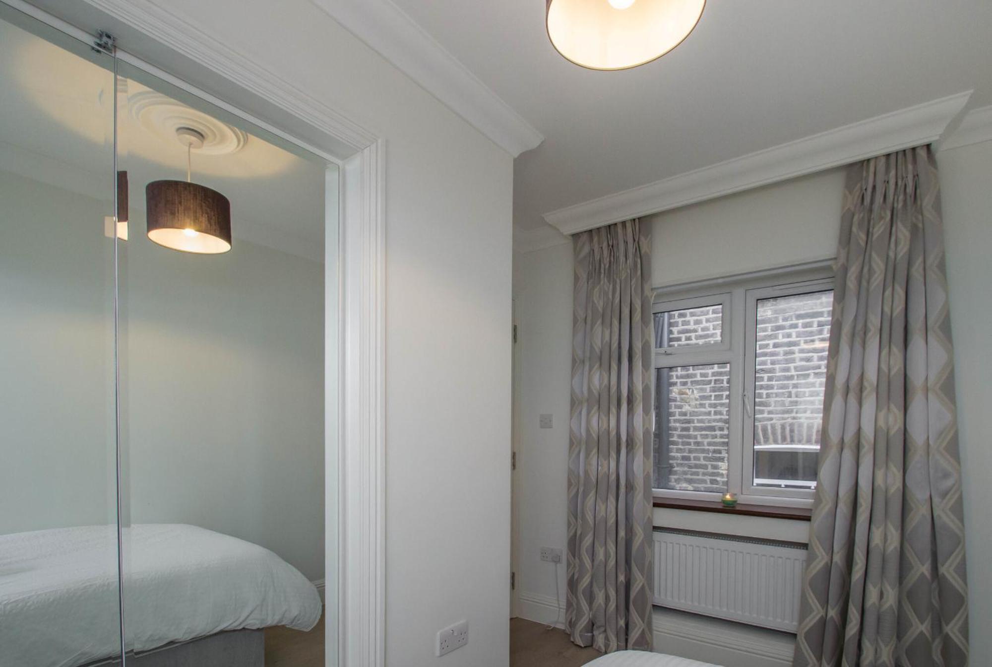 Marylebone Village Apartments London Room photo