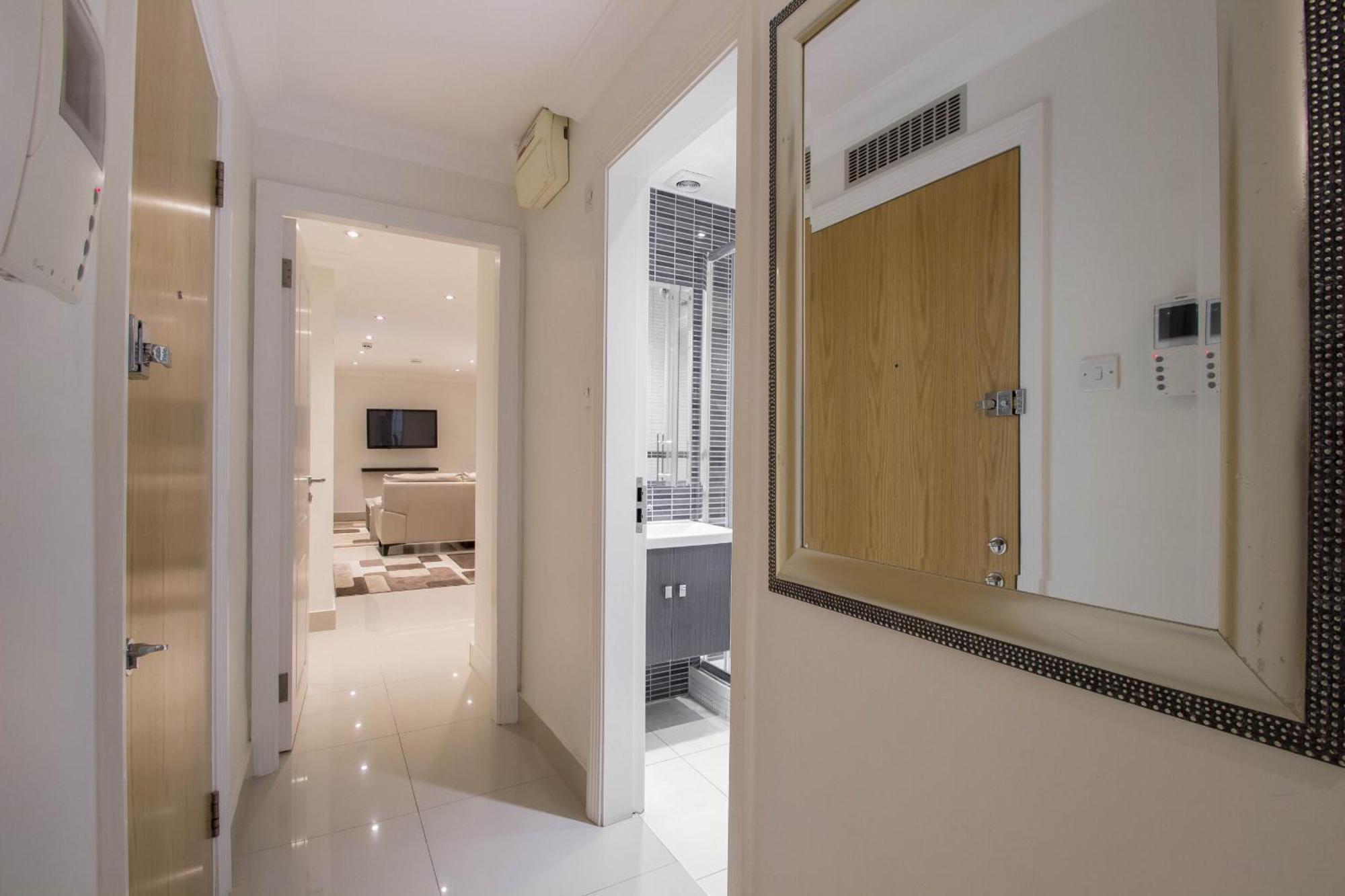 Marylebone Village Apartments London Room photo