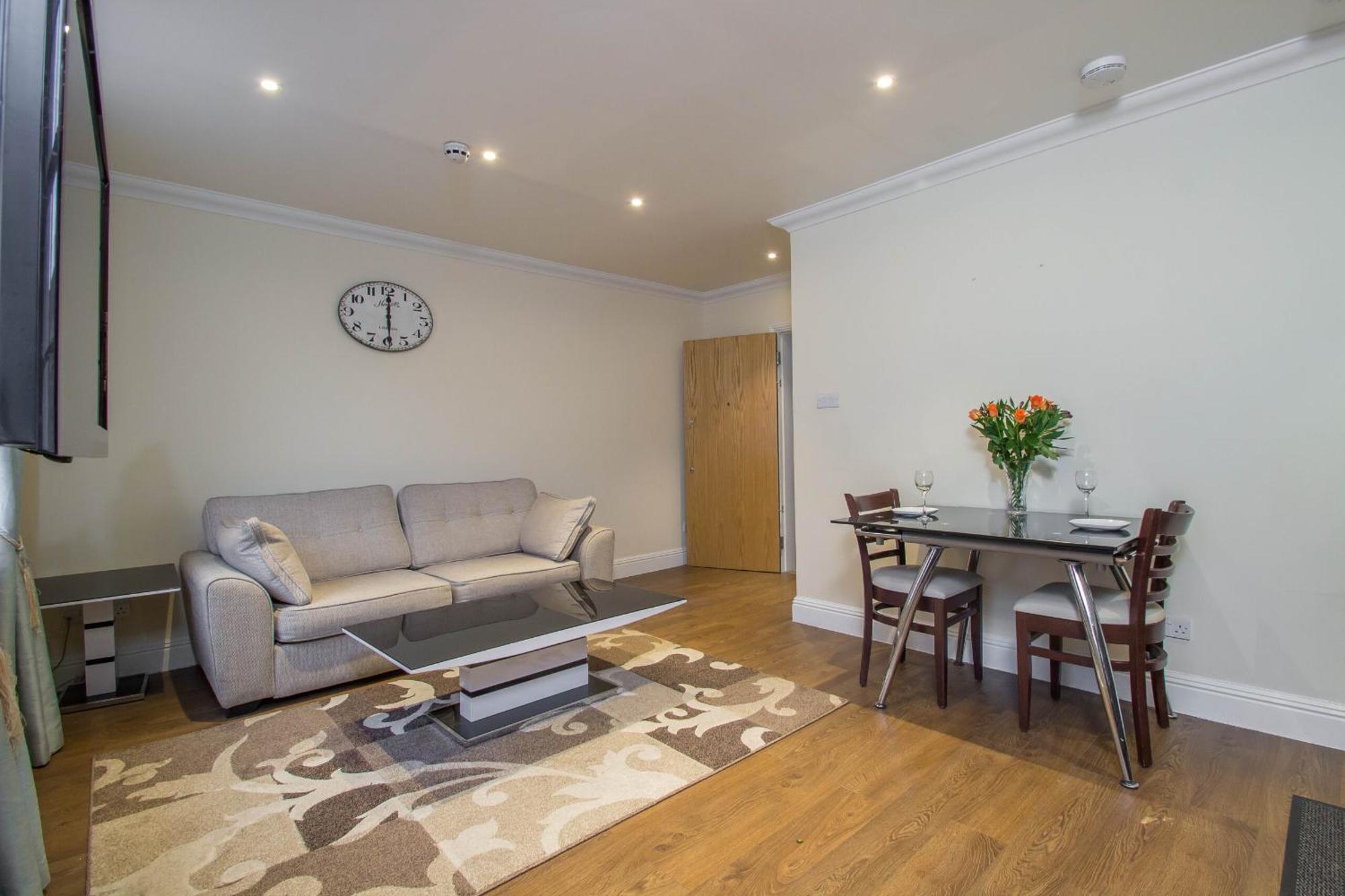 Marylebone Village Apartments London Room photo