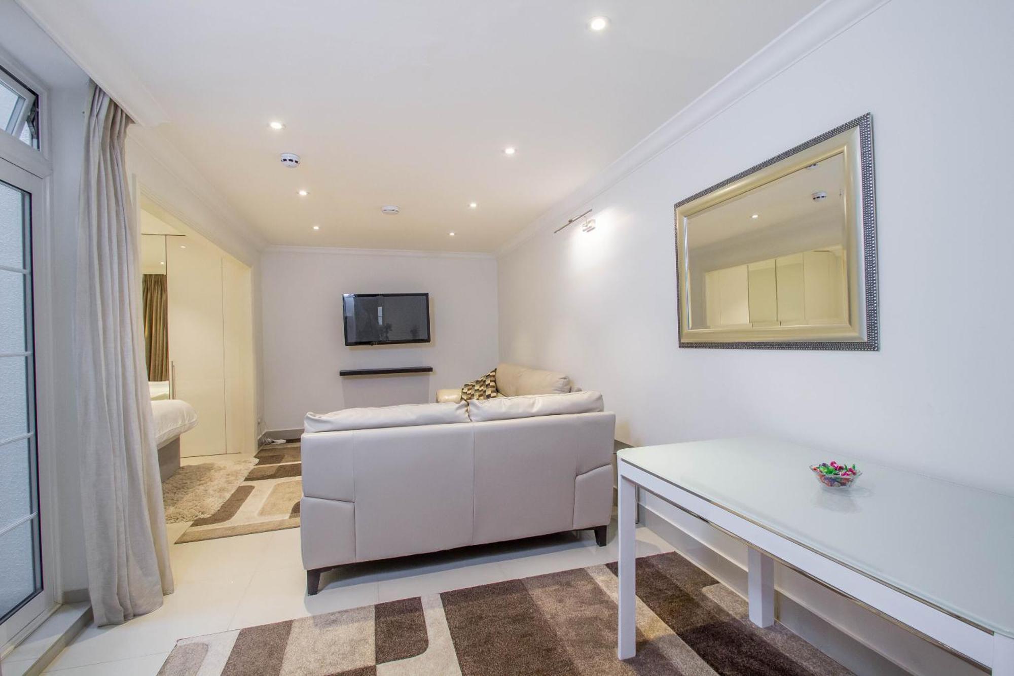 Marylebone Village Apartments London Room photo